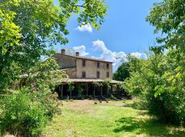 Agriturismo locanda settimo cielo，位于Lubriano的酒店