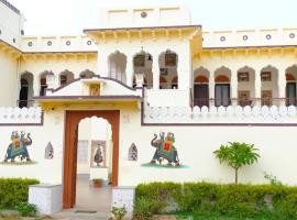 Hotel Mandawa Palace And Restaurent，位于曼达瓦的酒店