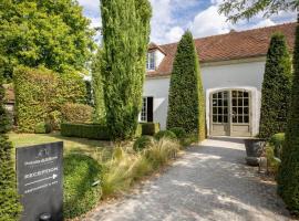 Domaine de Bellevue, The Originals Relais，位于Neufmoutiers-en-Brie的酒店