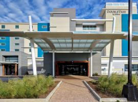 DoubleTree by Hilton Oceanfront Virginia Beach，位于弗吉尼亚海滩Virginia Beach Boardwalk的酒店