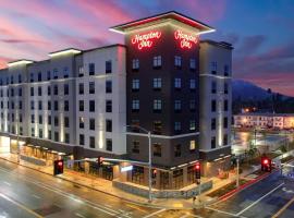 Hampton Inn Riverside Downtown，位于里弗赛德的带泳池的酒店