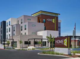 Home2 Suites By Hilton Atascadero, Ca，位于阿塔斯卡德罗的酒店