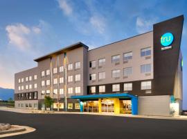 Tru By Hilton Clearfield Hill Air Force Base, Ut，位于ClearfieldOgden-Hinckley - OGD附近的酒店