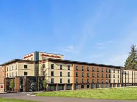 Hampton Inn & Suites Tigard，位于泰格德的酒店