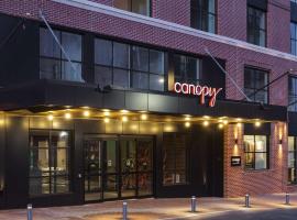 Canopy By Hilton Portland Waterfront，位于波特兰的酒店