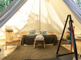Tahlo Luxury Tent Glamping，位于Mutala的酒店