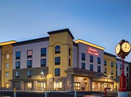 Hampton Inn & Suites Marina，位于滨海城Monterey Canyon附近的酒店