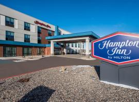 Hampton Inn By Hilton Williams，位于威廉姆斯的酒店