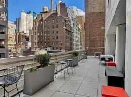 Stylish 2BD with Washer and Dryer near Times Square