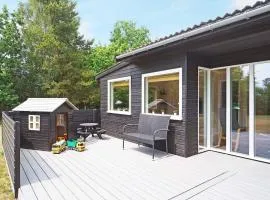6 person holiday home in Højby-By Traum
