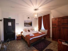 Gardoš rooms，位于Zemun的酒店