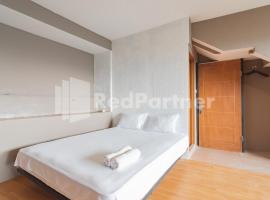 D'Valley View Lembang Mitra RedDoorz，位于伦邦的酒店