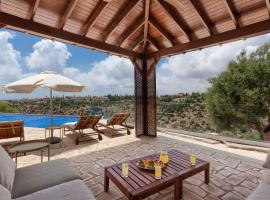 Aphrodite Hills 4 bedroom villa with private infinity pool，位于库克里亚的酒店