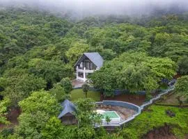 SaffronStays Aranya Vilas & Raanwaara Cottage