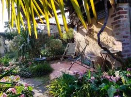 Le Jardin Yuccas - Cosy cottage in the Loir& Loire Valleys