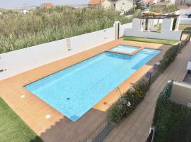 Baleal Happy Family Apartment，位于费雷尔的酒店