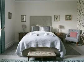 Stay On The Hill - The Coach House