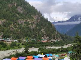Baspa Valley Adventure Camp，位于Saturang的酒店
