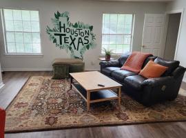 2 bedroom private guest house，位于休斯顿的酒店