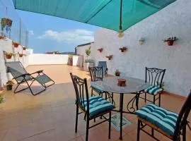 3 Bedroom Stunning Home In Ador