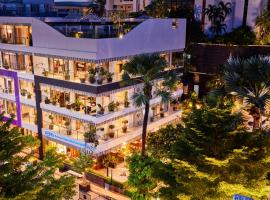 BYD Lofts - Boutique Hotel & Serviced Apartments - Patong Beach, Phuket，位于芭东海滩的酒店