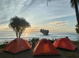 fardan Tenda camping madasari