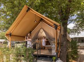 Polidor Glamping Resort