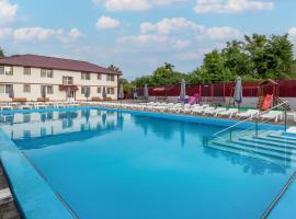 Ранчо Офре，位于索洛特维诺的酒店