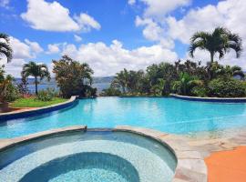 Lakeview Arenal 1 Bed Suite, Communal Pool & Gym - 2024 Traveller Awards Winner，位于Tronadora的酒店