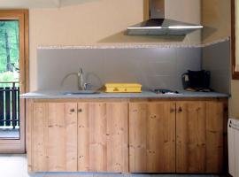 Hotel Chamois D'Or，位于唐德的酒店