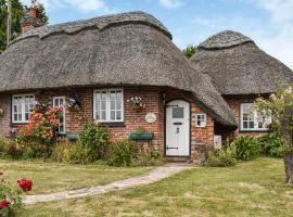 The Old Thatch，位于海尔舍姆的酒店