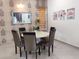 Izora Homestay，位于Kampong Pengkalan Maras的酒店