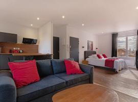 Les suites locarno，位于里摩日ESTER利摩日科技中心附近的酒店