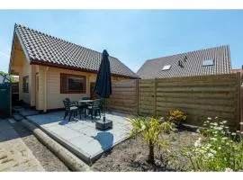 special accommodation in the heart of Westkapelle with the beach within walking distance