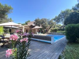 Les Mas et Villas de Pont Royal en Provence - maeva Home - Maison pièces av 064，位于马莱莫尔的酒店