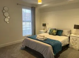 New modern 1 bedroom duplex apartment Hemel Hempstead High Street