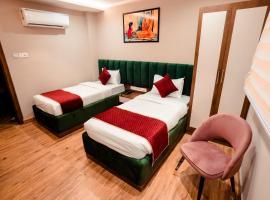 HOTEL JSR GANGA，位于瓦拉纳西Ghats of Varanasi的酒店