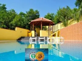Crypto House G