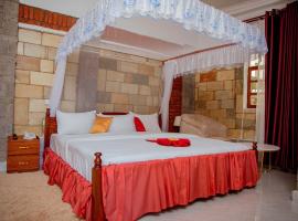 KIGUFI HILL, Agape Resort & Kivu Edge，位于吉塞尼的带停车场的酒店