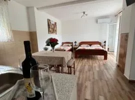 Apartment Kovach Kuti