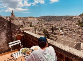 Jama's Panoramic Estate Modica，位于莫迪卡的乡间豪华旅馆