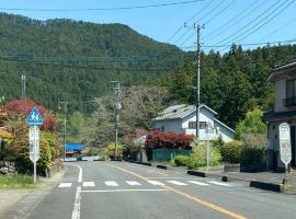 川辺-KAWABE-BBQ-川遊び-fishing，位于饭能市的度假屋