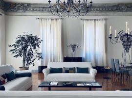 帕拉索皮克洛蜜妮酒店，位于奥维多的酒店