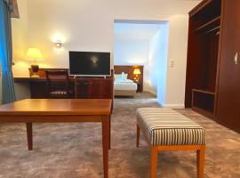 Hotel Kaiserhof，位于吕贝克的酒店