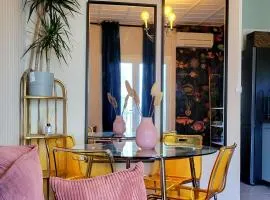 Petit appartement à 50m à pied de la mer