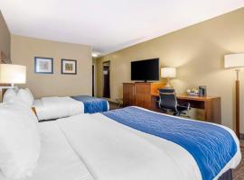 Comfort Inn & Suites Christiansburg I-81，位于克里斯琴斯堡弗吉尼亚理工大学蒙哥马利机场 - BCB附近的酒店
