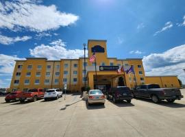 Highland Suites Minot，位于迈诺特的酒店