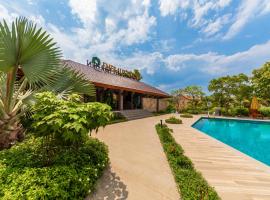 Emerald Garden Retreat，位于富国的酒店