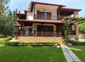 Iliannasvillas，位于尼基季的酒店