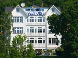 Apartment Feodora，位于萨斯尼茨萨斯尼茨渔业及海港文化博物馆附近的酒店